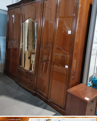 Codice: 270080  ARMADIO 6 ANTE DI CUI 2 A SPECCHIO