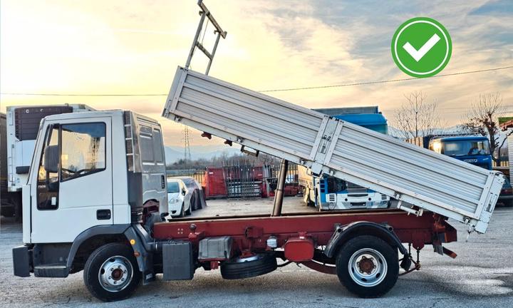 IVECO Eurocargo 75E15 Ribaltabile Trilaterale