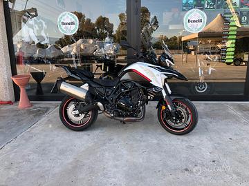Benelli TRK 702 stradale