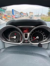 Ford fiesta 1.4 TDCi Diesel 2010