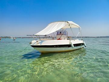 Blumax 19 con motore Evinrude Etec 40/60