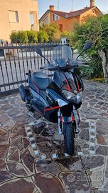 Scooter Gilera Runner 125 st