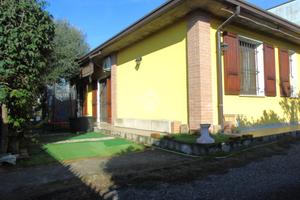 CAPANNONE A BAGNOLO MELLA