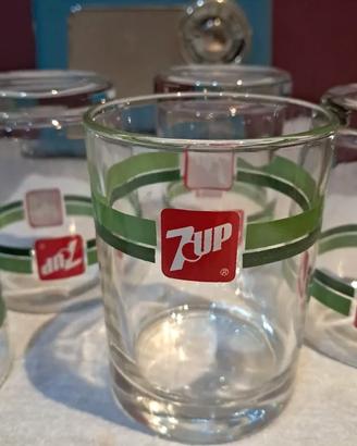 Set 5 bicchieri vintage Seven Up – vintage