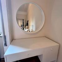 Toeletta  + Specchio IKEA