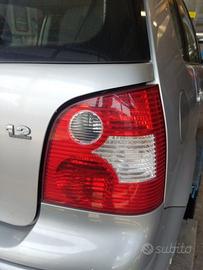 Fanale posteriore destro VOLKSWAGEN POLO del 2004