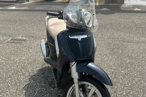 Scarabeo 200 piaggio