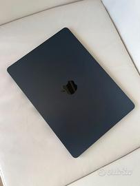 Apple MacBook Air M4 13” – 16GB RAM – 256GB SSD