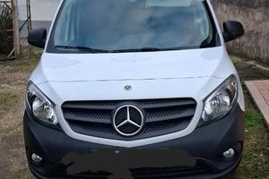 Furgone marcedes Citan 109 cdi