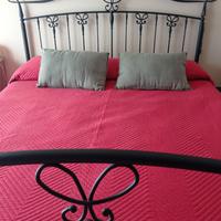 Struttura letto matrimoniale