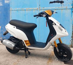 Typhoon 172 2t LC (125 libretto) caduto a sinistra