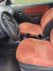 Auto citroen c2 anno 2005 marciante kilometri real