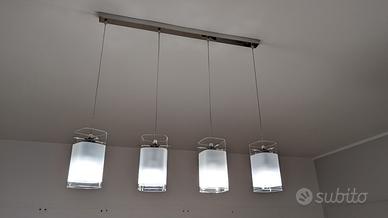 Lampadario a Sospensione Lineare a 4 Luci

