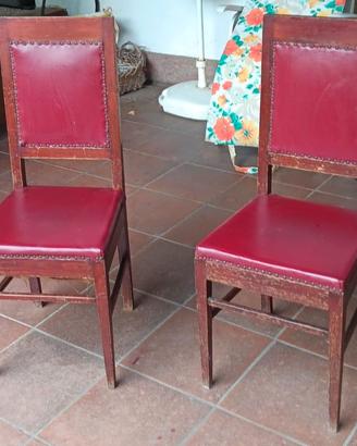 sedie rosse in pelle