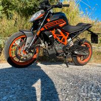 KTM DUKE 125cc 2023
