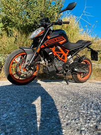 KTM DUKE 125cc 2023