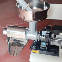 Attrezzatura completa per la conserva del pomodoro