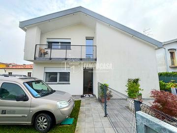 Porzione di casa a Jesolo Via Roma Destra 3 locali