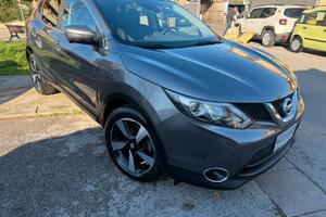 Nissan Qashqai 1.5 dCi N-Connecta tetto panoramico