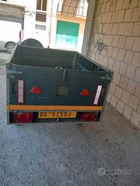 carrello a rimorchio per auto 