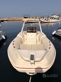 Colbac 5,80 con Yamaha 100 cv