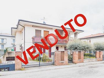 3 LOCALI A SOMMACAMPAGNA