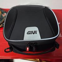 Borsa da serbatoio GIVI Xs319 Xstream Tanklock