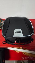 Borsa da serbatoio GIVI Xs319 Xstream Tanklock