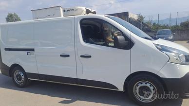 Frugone frigo Renault traffico
