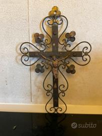 Crocefisso in ferro battuto