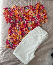 Una camicetta e due pantaloni a zampa Marca SHEIN