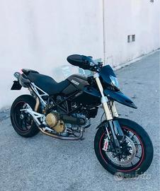 Ducati Hypermotard 1100