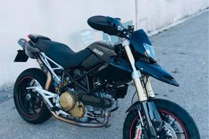 Ducati Hypermotard 1100