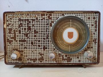 Radio Philips Cadetto b180 