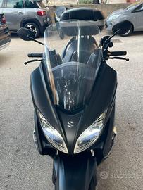 Suzuki Burgman 400