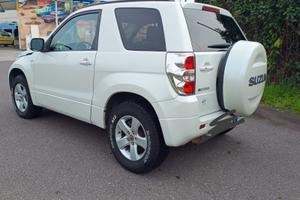 SUZUKI Grand Vitara - 2010
