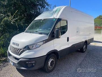 Iveco Daily 35S16