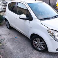 Opel Agila 2012