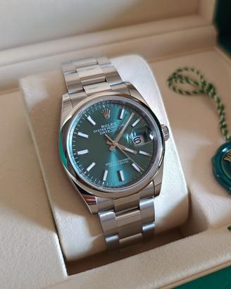 Rolex Datejust 126200 36 verde menta 4/2026 Oyster