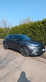 TOYOTA CH-R 2.0 TREND FULL HYBRID 