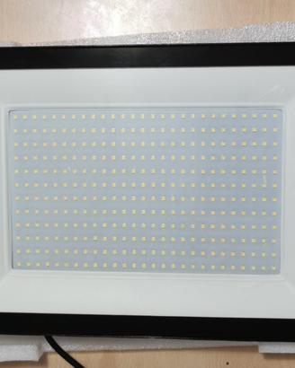 Faro Led 300W