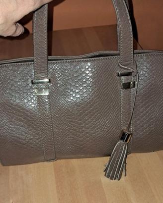 Borsa marrone Carpisa 