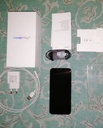 Honor Play 4GB RAM+64Gb Nero, Cover + Scatola