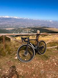 TREK MADONE SLR GEN 8