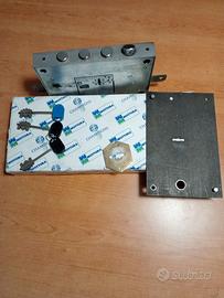 Serratura Mottura per porta blindata da incasso