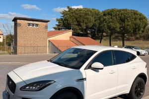 Jaguar E-Pace Benzina