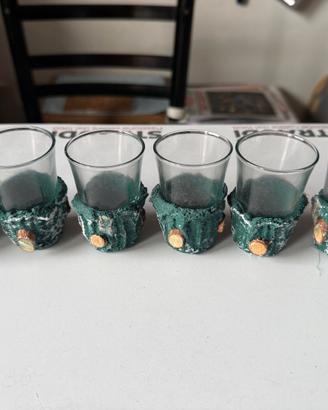 Set. di bicchieri piccoli per liquore artigianali.