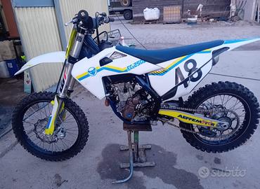 Husqvarna 250 2019