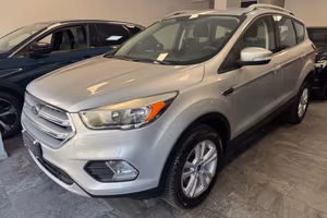 Ford Kuga 1.5 TDCI 120 CV S&S 2WD Titanium