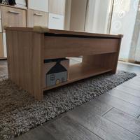 Tavolino con base sollevabile